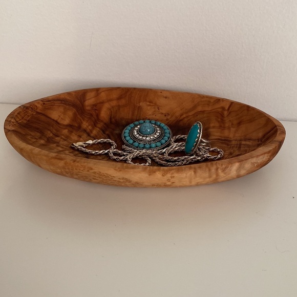 Vintage Olive Wood Dish Jewelry Tray - Picture 2 of 5